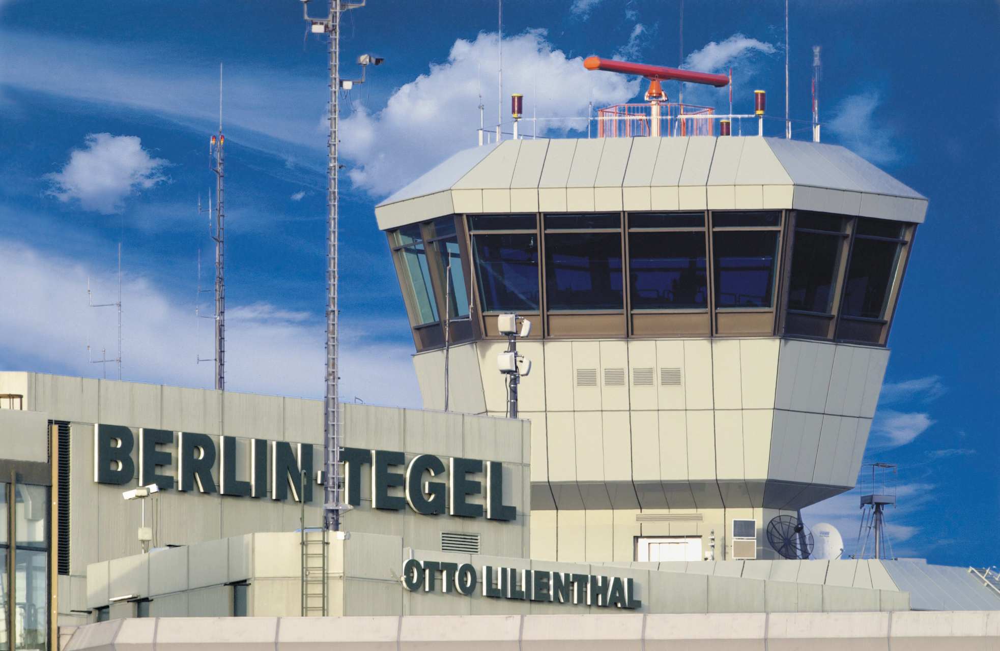 Tower Flughafen Berlin-Tegel