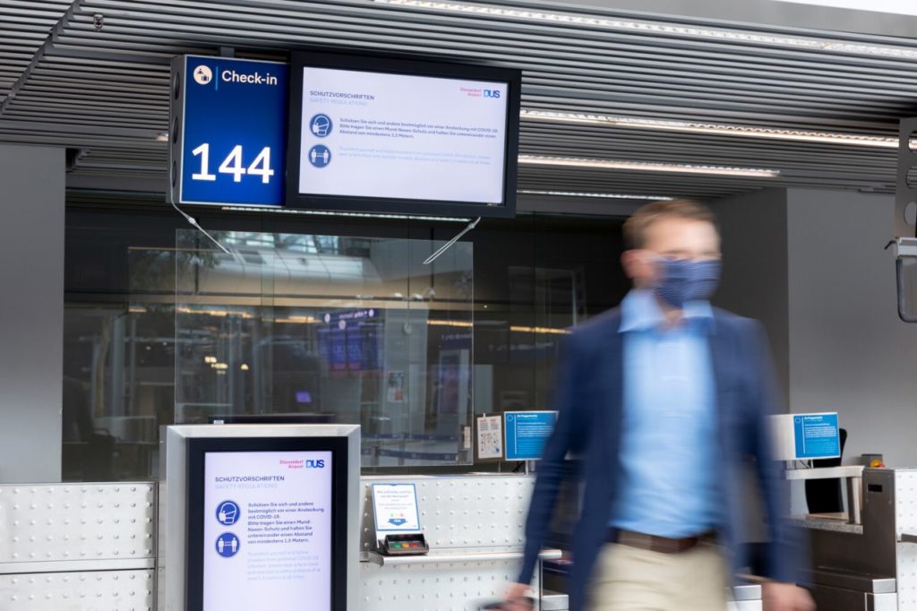 Schutzvorschriften beim Check In am Flughafen Düsseldorf