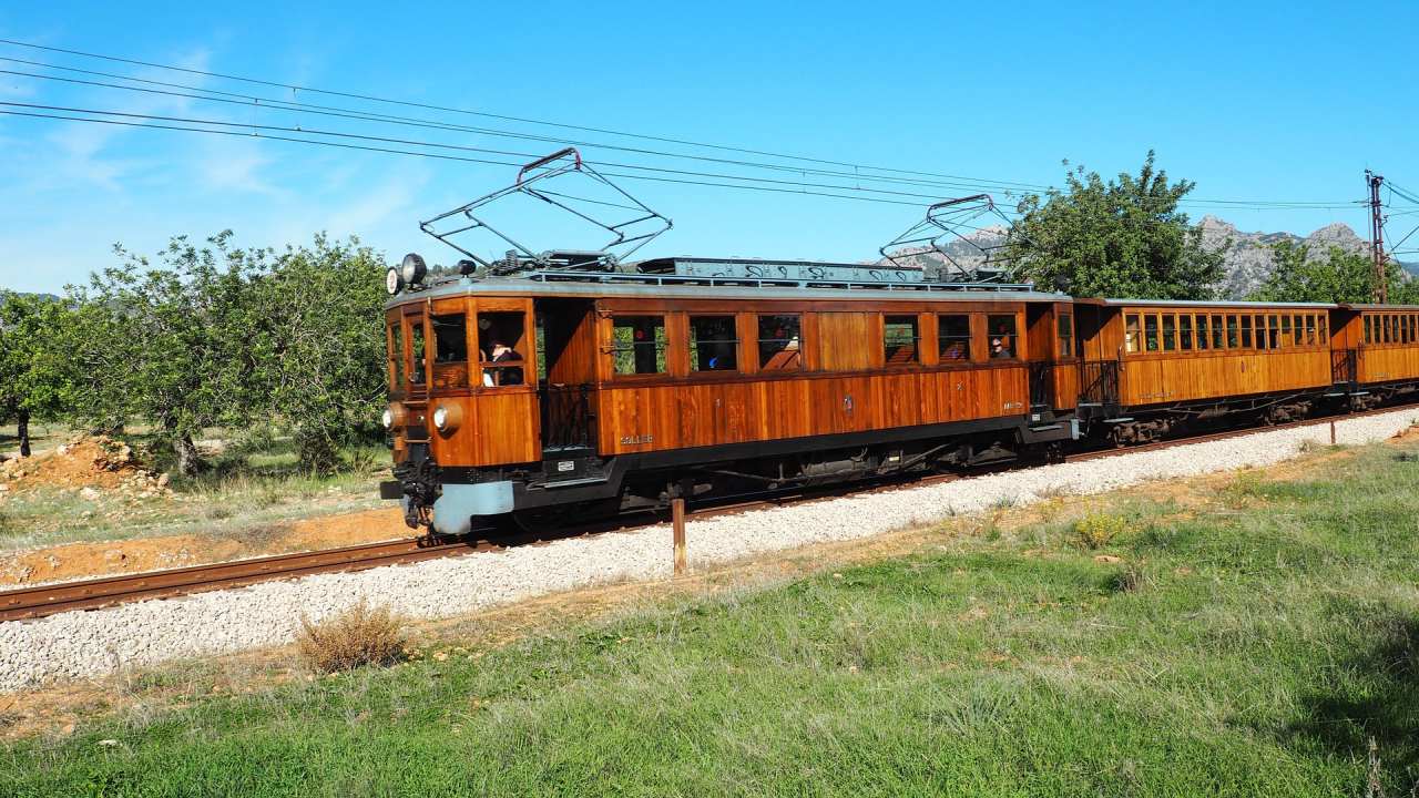 Roter Blitz auf der Strecke