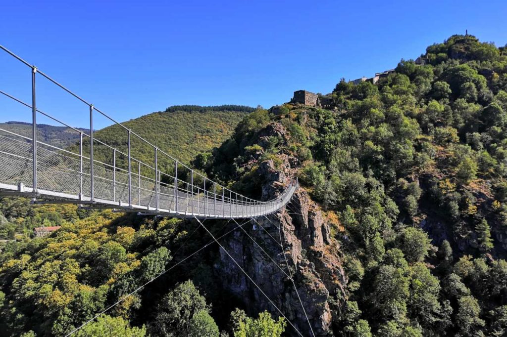 Hängebrücke in Hautpoul