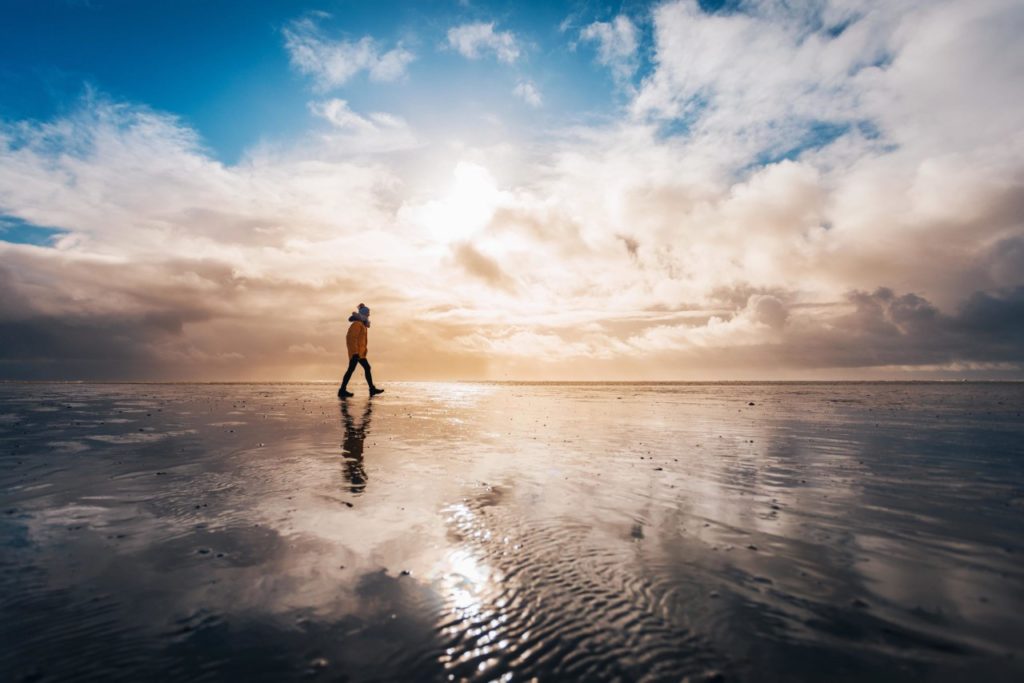 Wandern im Watt vor Borkum