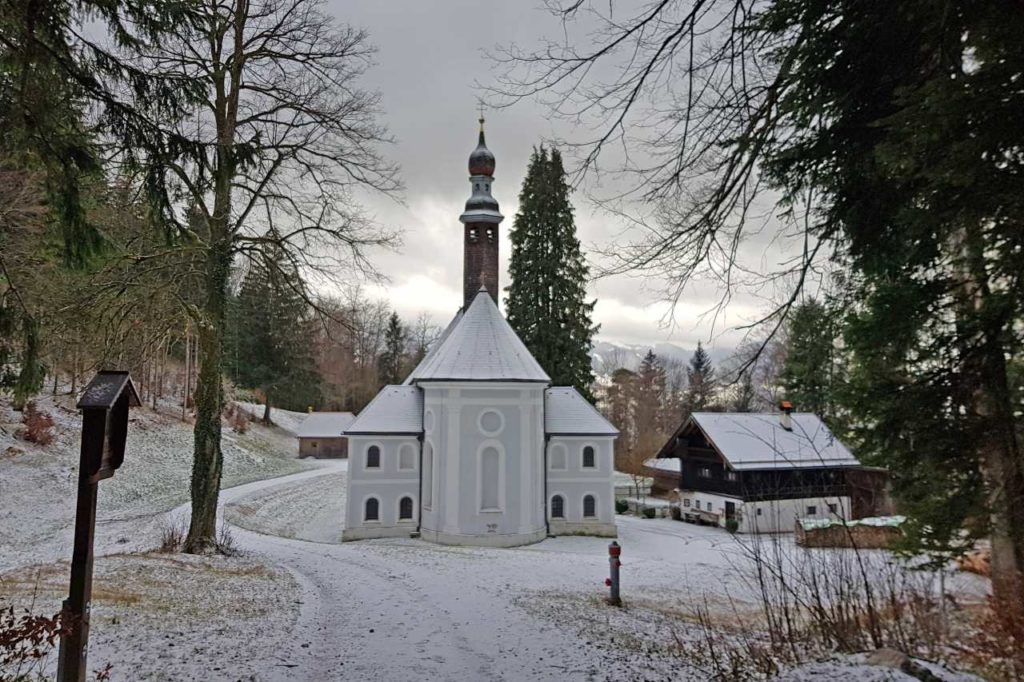 Wallfahrtskirche Kirchwald bei Nussdorf im Winter