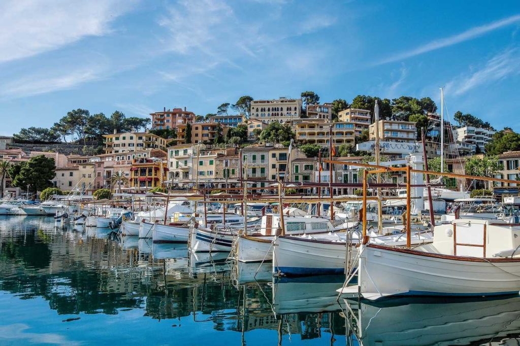 Fischerboote im Hafen von Port de Sóller