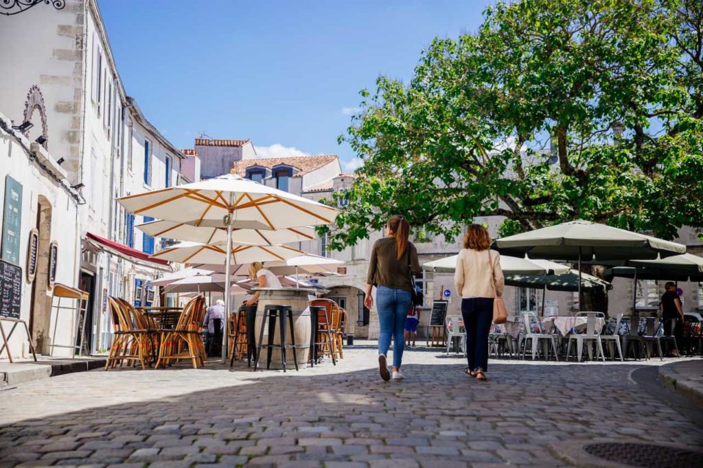 Platz im Viertel Saint-Nicholas in La Rochelle