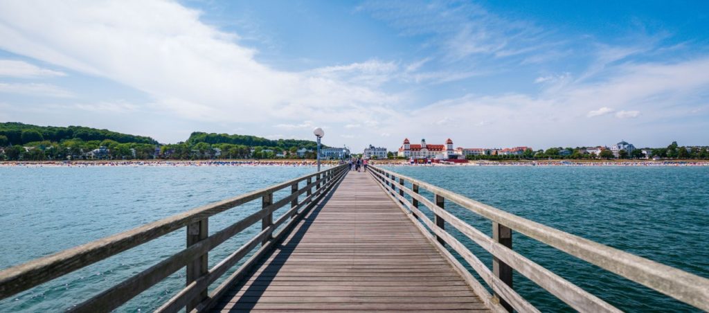 Strandampel Seebrücke Binz