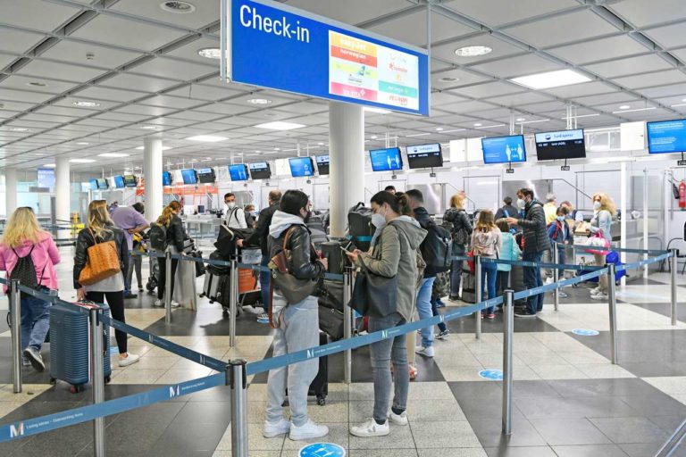 München Flughafen Abflug Terminal 1 www.travelio.de