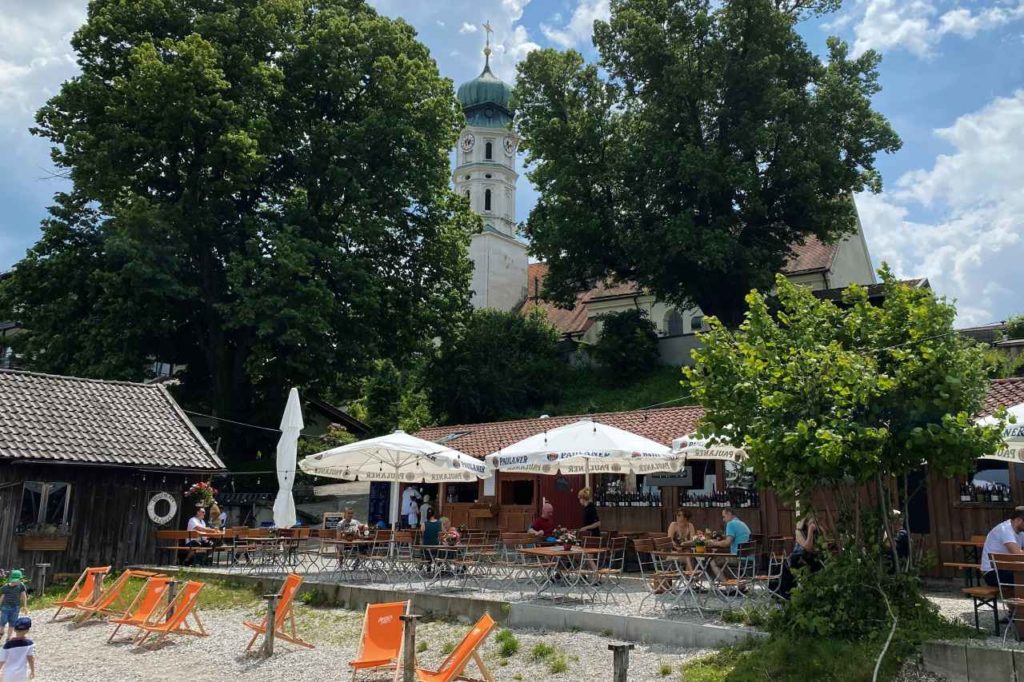 Biergarten beim Strandbad Lidl Starnberger See