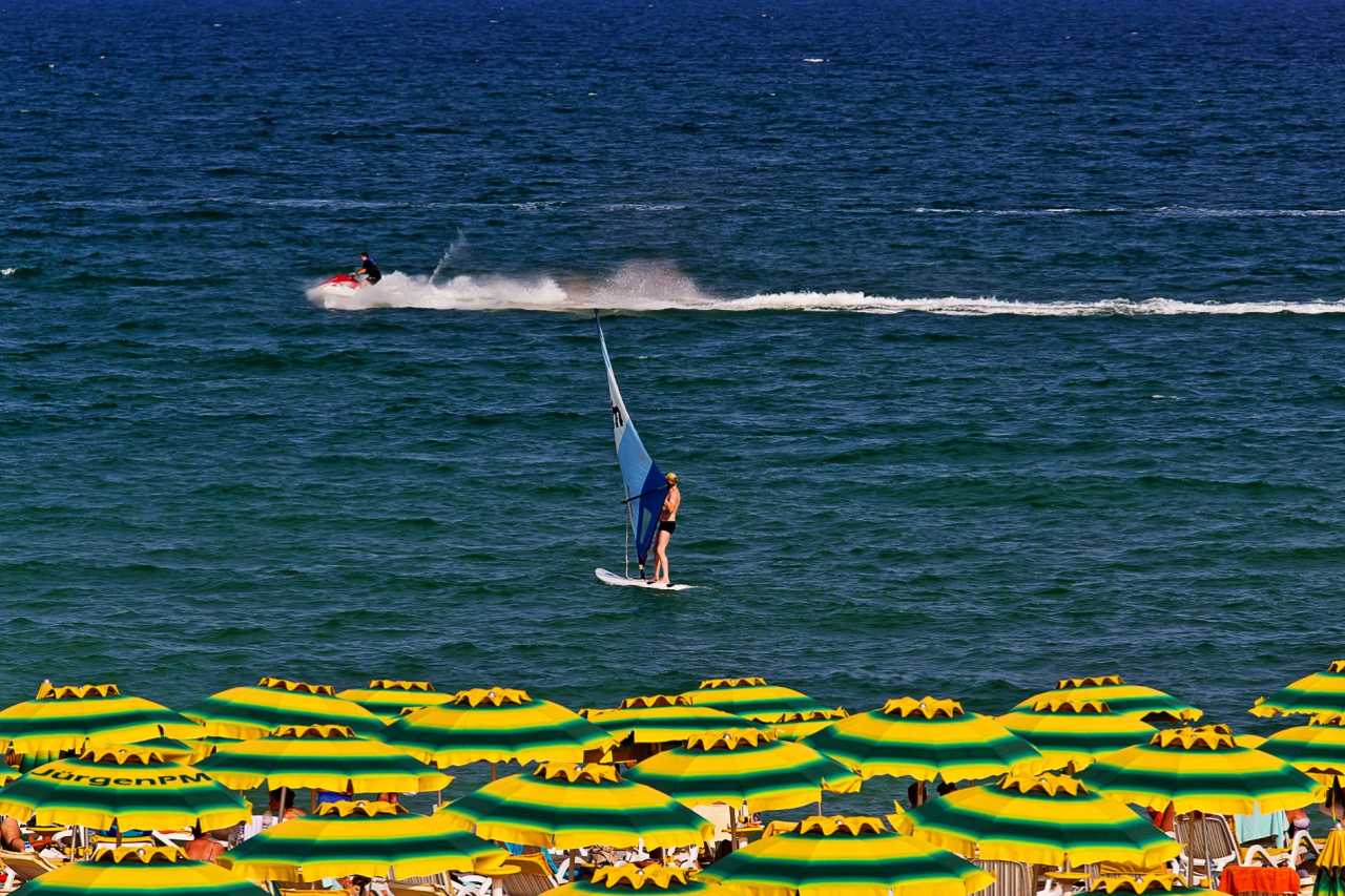 Surfer Sonnenstrand Bulgarien