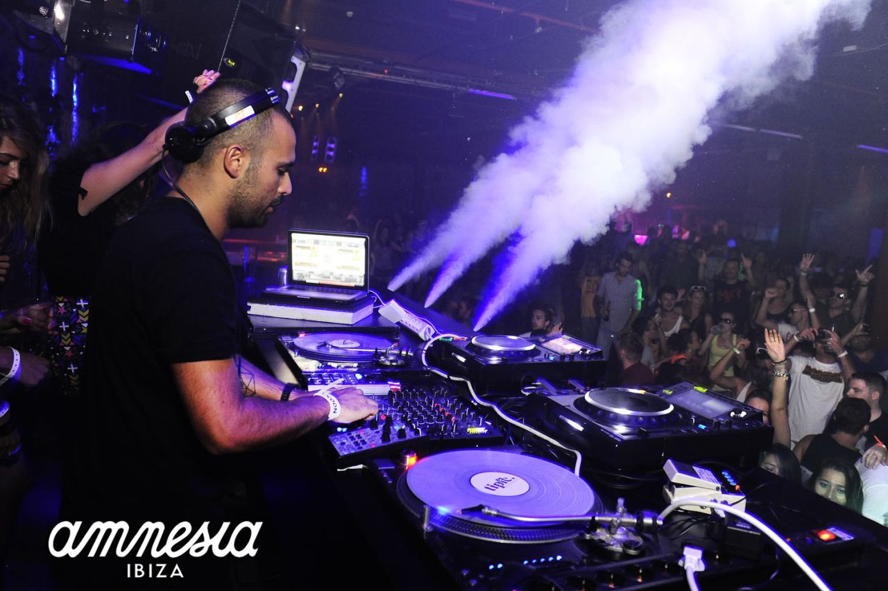 Diskothek DJ Ibiza