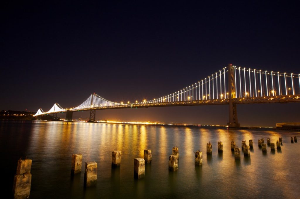 Lichtinszenierung The Bay Lights San Francisco