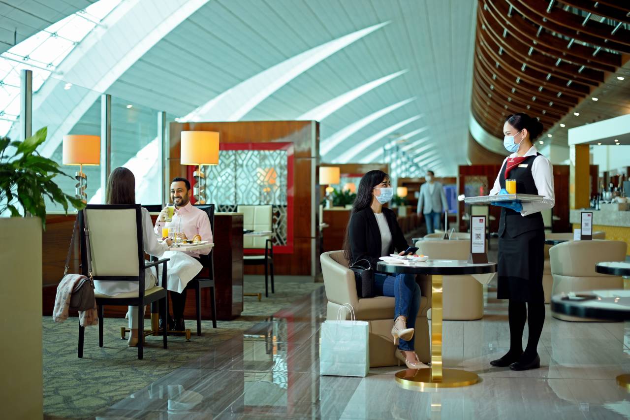 Emirates Lounges wieder geöffnet