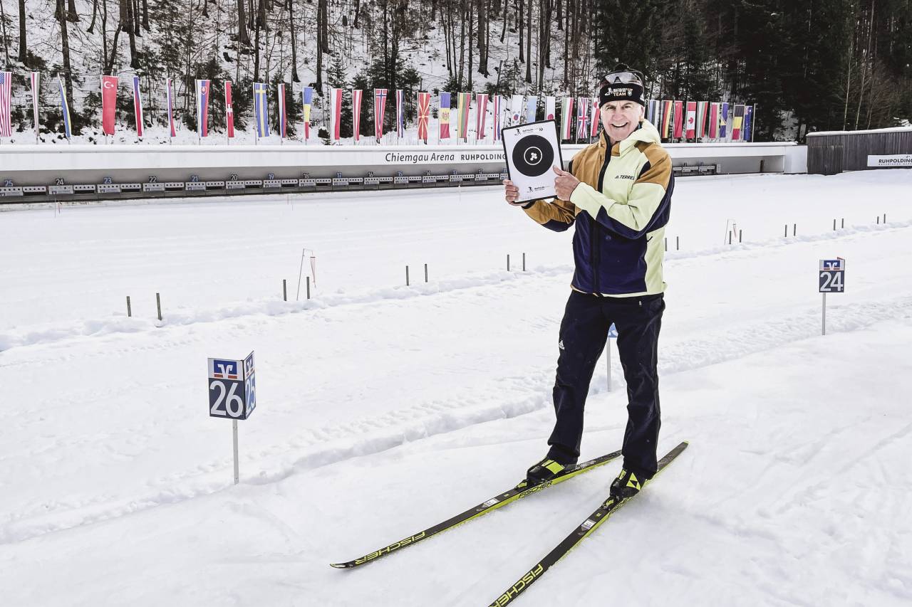 Biathlon Experte Fritz Fischer in der Chiemgau Arena