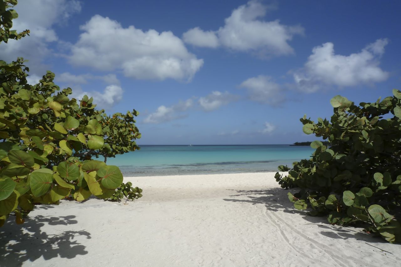 Playa Pesquero Kuba