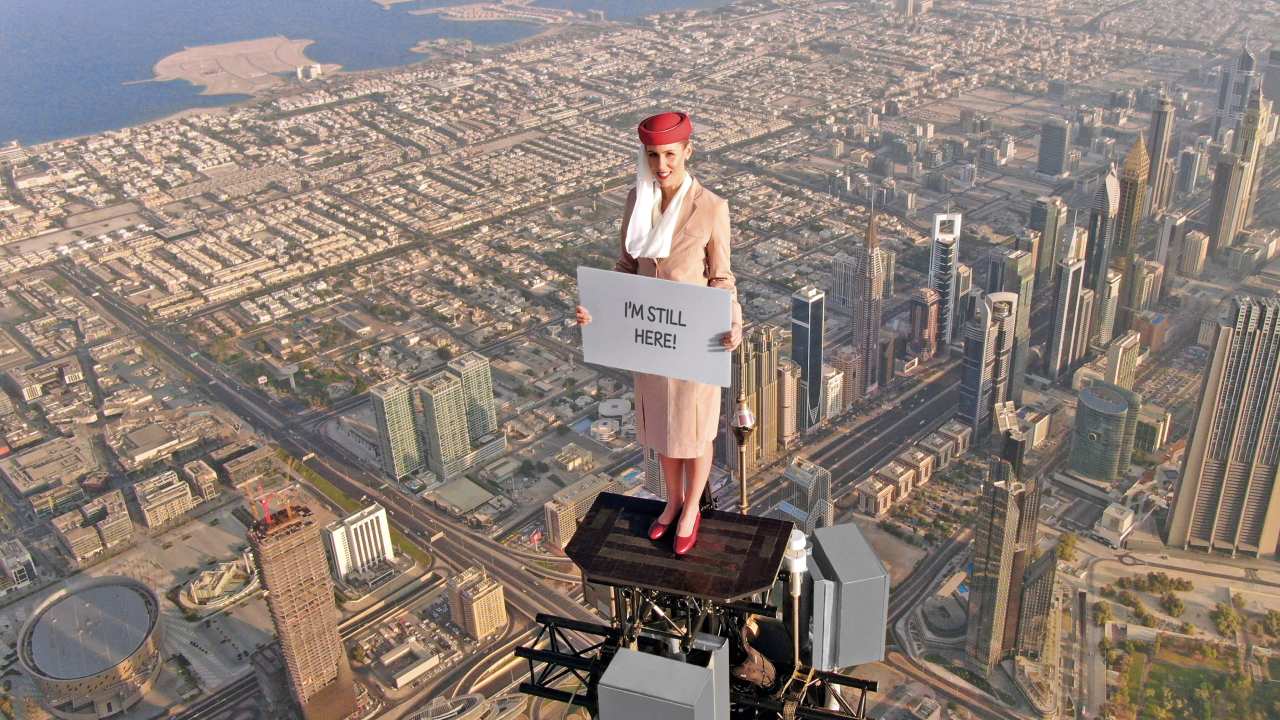 Stuntfrau Nicole Smith-Ludvik auf dem Burj Khalifa