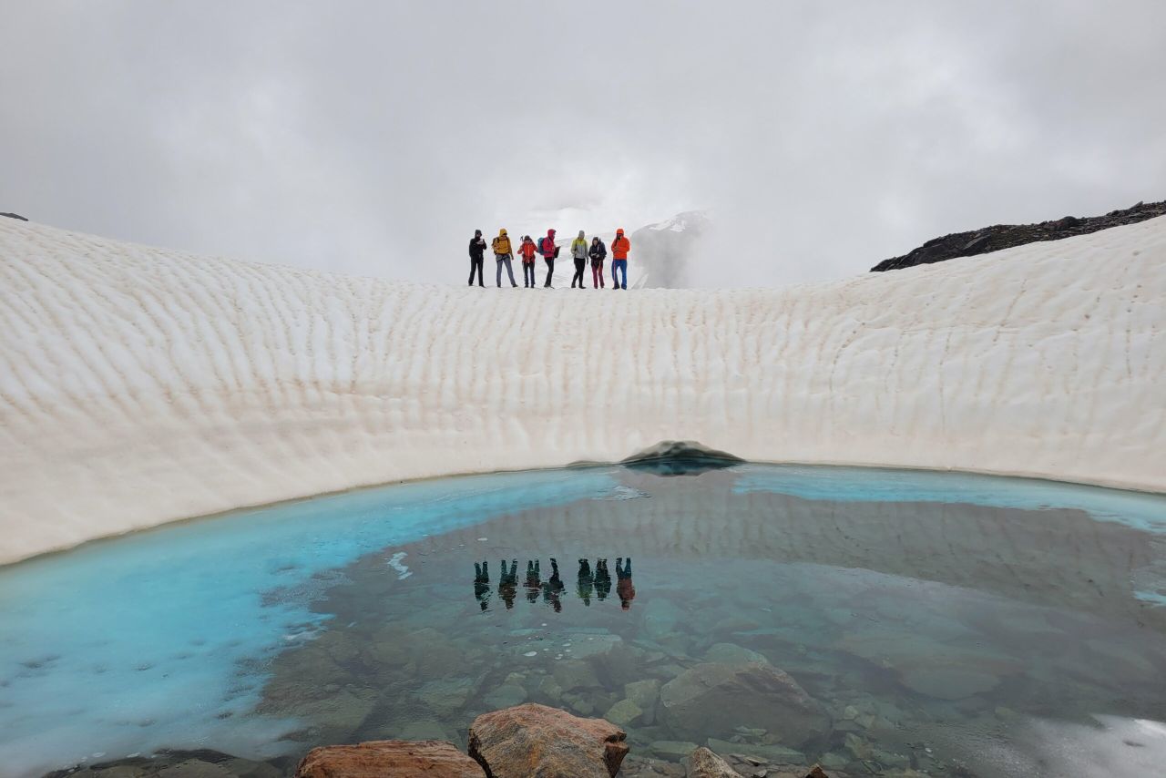 Wandergruppe auf dem Pitztaler Gletscher