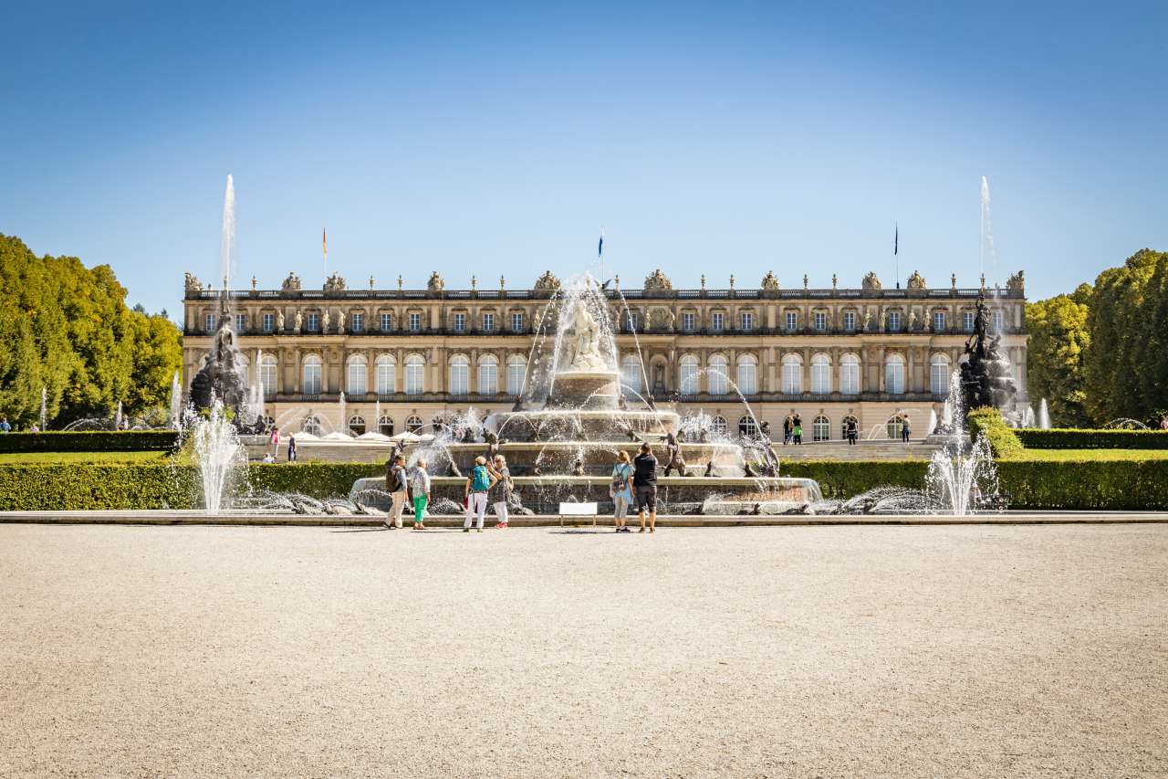 Schloss Herrrenchiemsee Sehenswürdigkeit Chiemsee-Alpenland