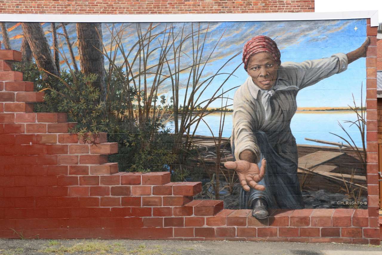Harriet Tubman Mural von Künstler Michael Rosato in Dorchester County