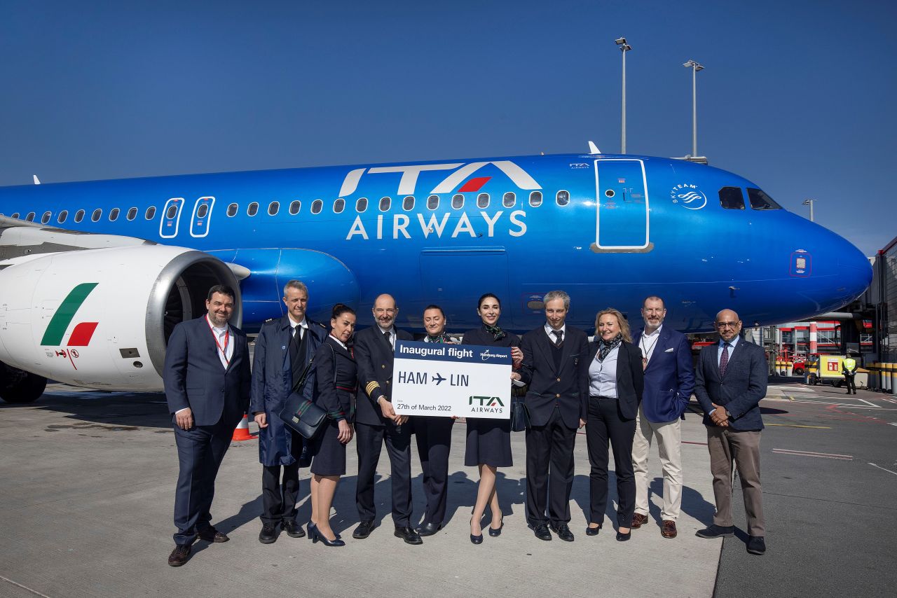 ITA Airways Crew Erstflug Hamburg Mailand