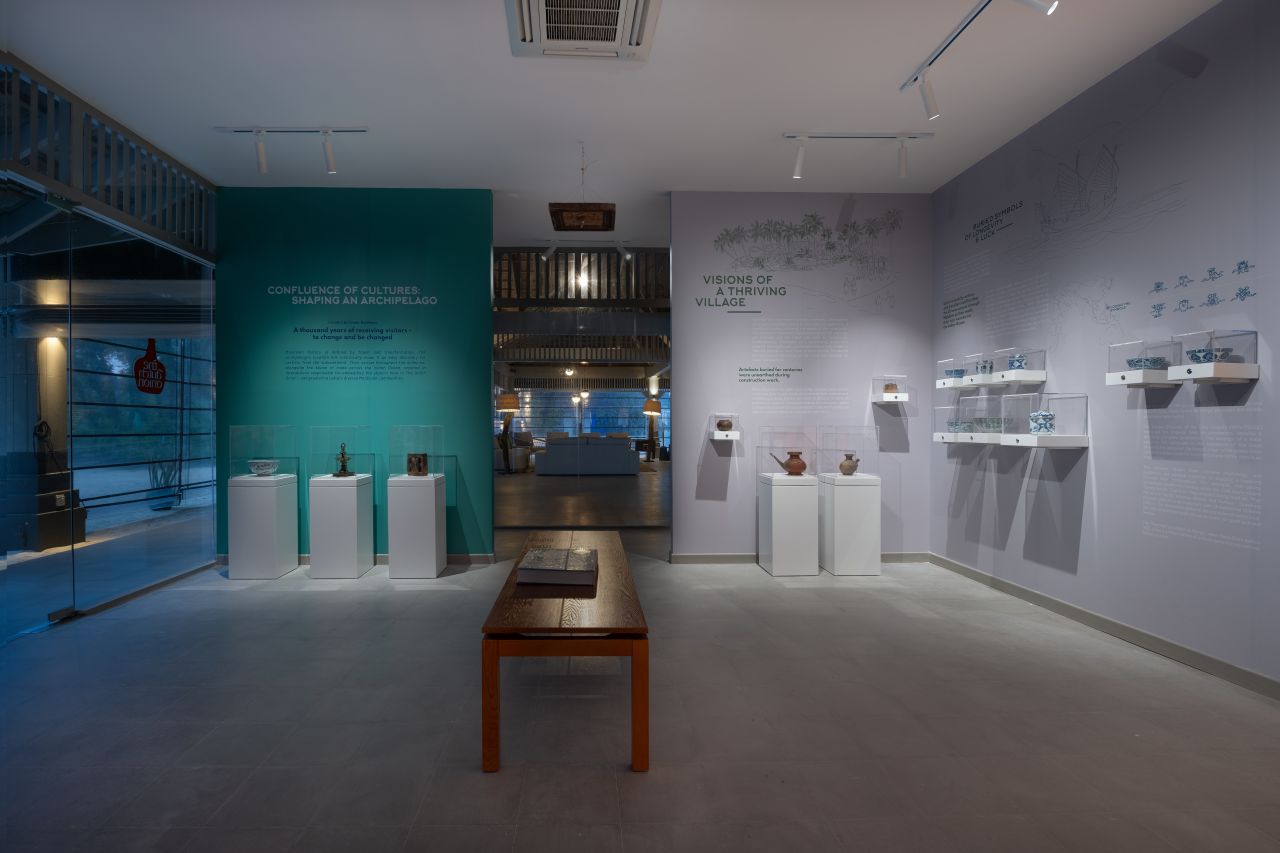 Ausstellungsstücke im Cora Cora Maldives Museum