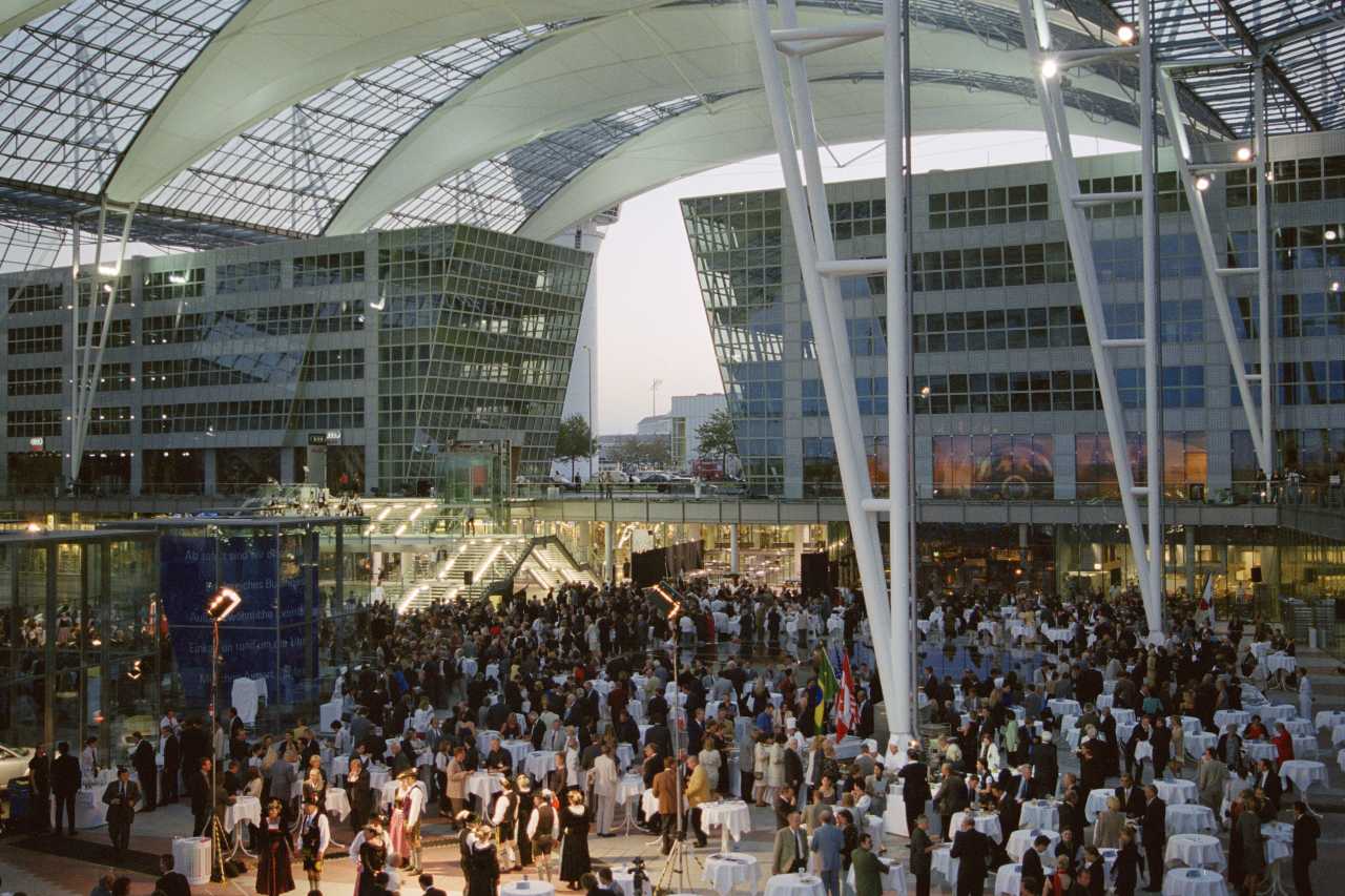 Eröffnung München Airport Center 1999