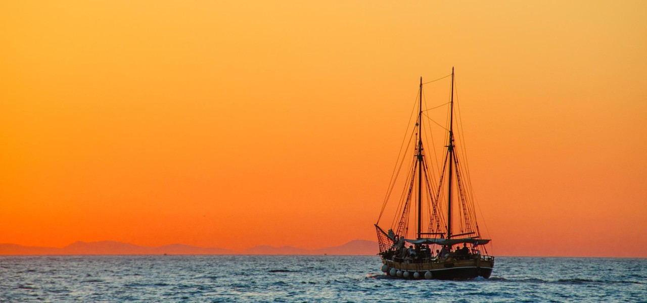 Sonnenuntergang Titreyengöl Schiff