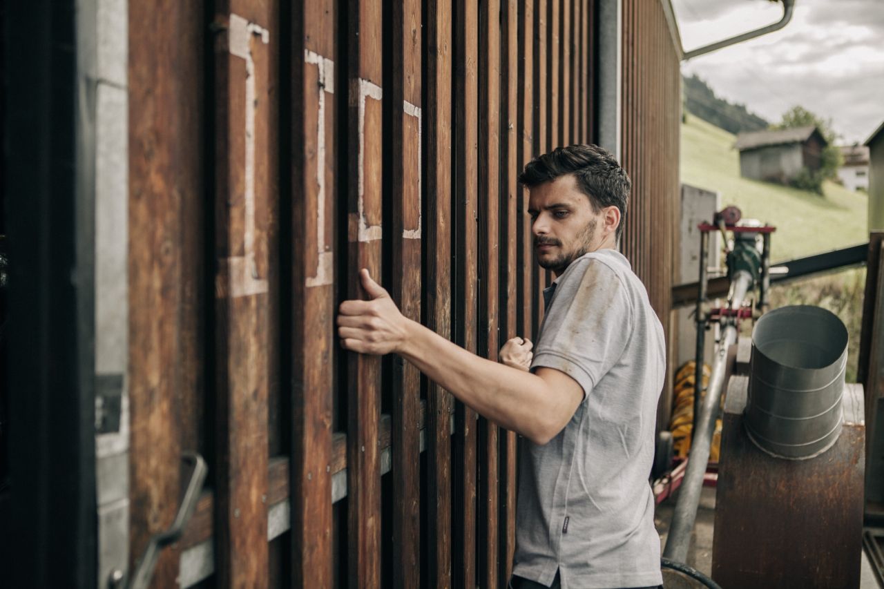 Stephan Mühlmann Leitlhof in Innichen Holzblockheizkraftwerk