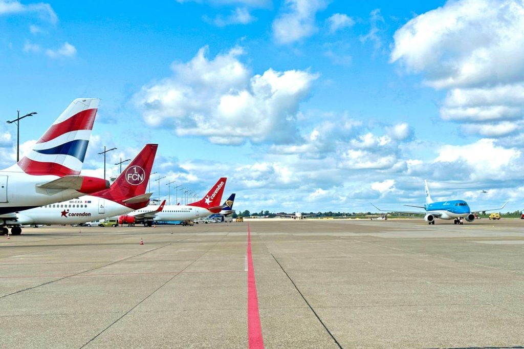 Flughafen Nürnberg Winterflugplan 2022/23 mit 40 Zielen