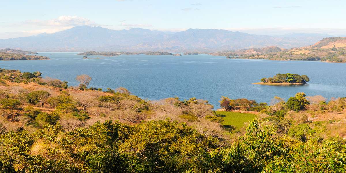 Lago Suchitlán Stromquelle El Salvador
