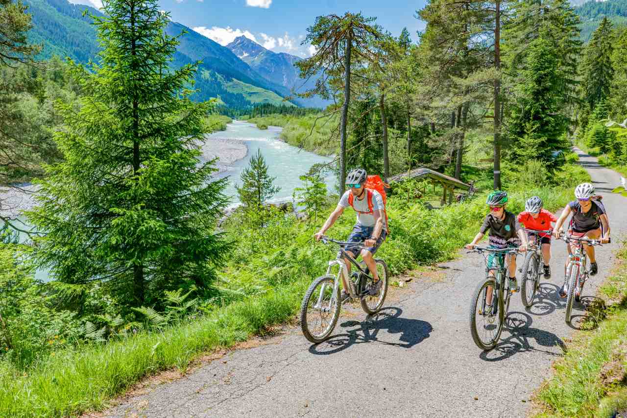 Lechradwegetappe von Reutte bis nach Steeg