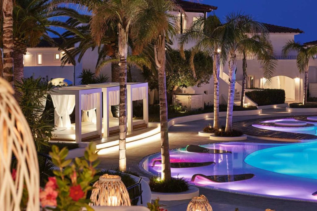 Grecotel Caramel Konfetti-Pool