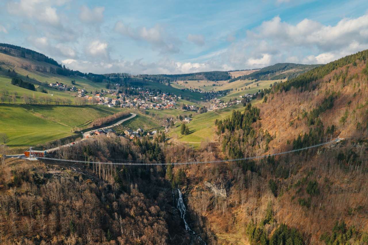 Hängebrücke Todtnauer Wasserfall Blackforestline