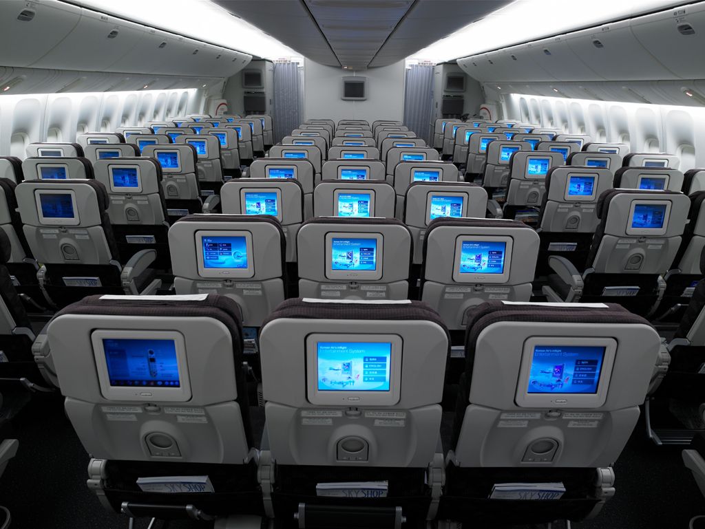 Korean Air Boeing 777-300ER Economy Class
