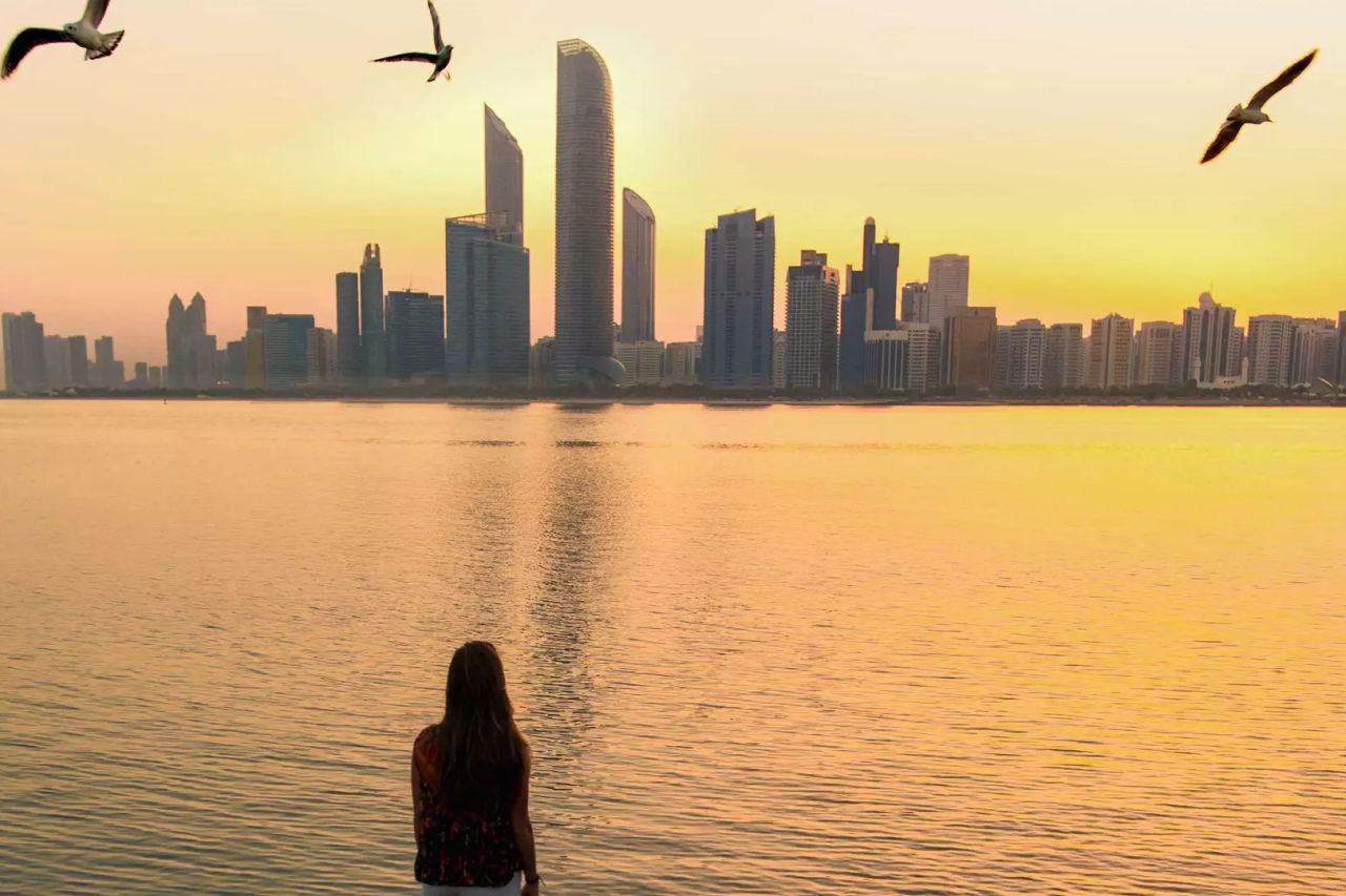 Corniche Beach Skyline Abu Dhabi Sonnenuntergang