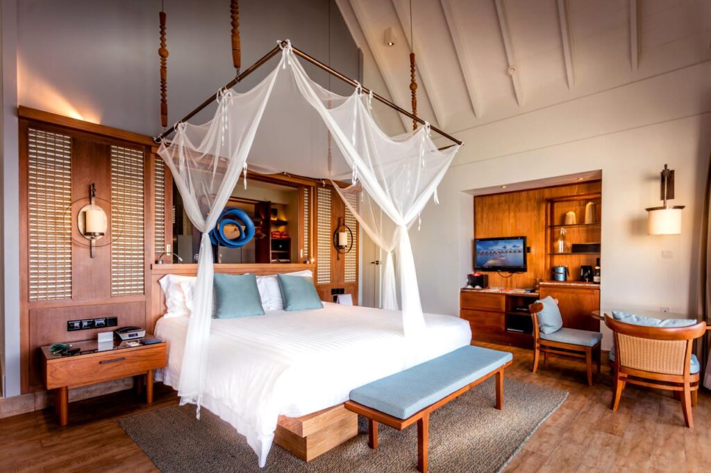 Centara Grand Island Resort Interieur Overwater Villa
