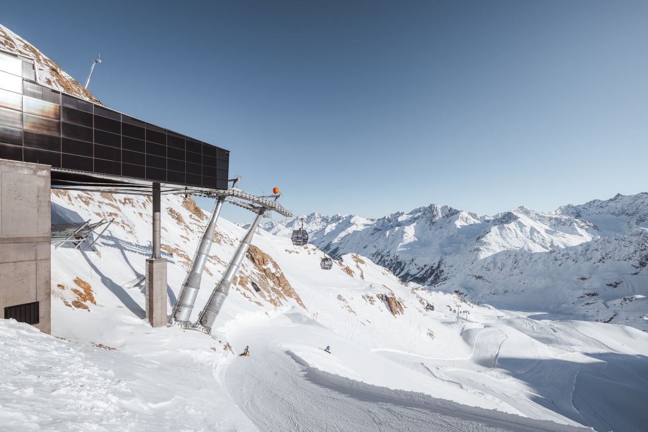 Photovoltaikanlage Bergstation Weißseejochbahn Kaunertaler Gletscher