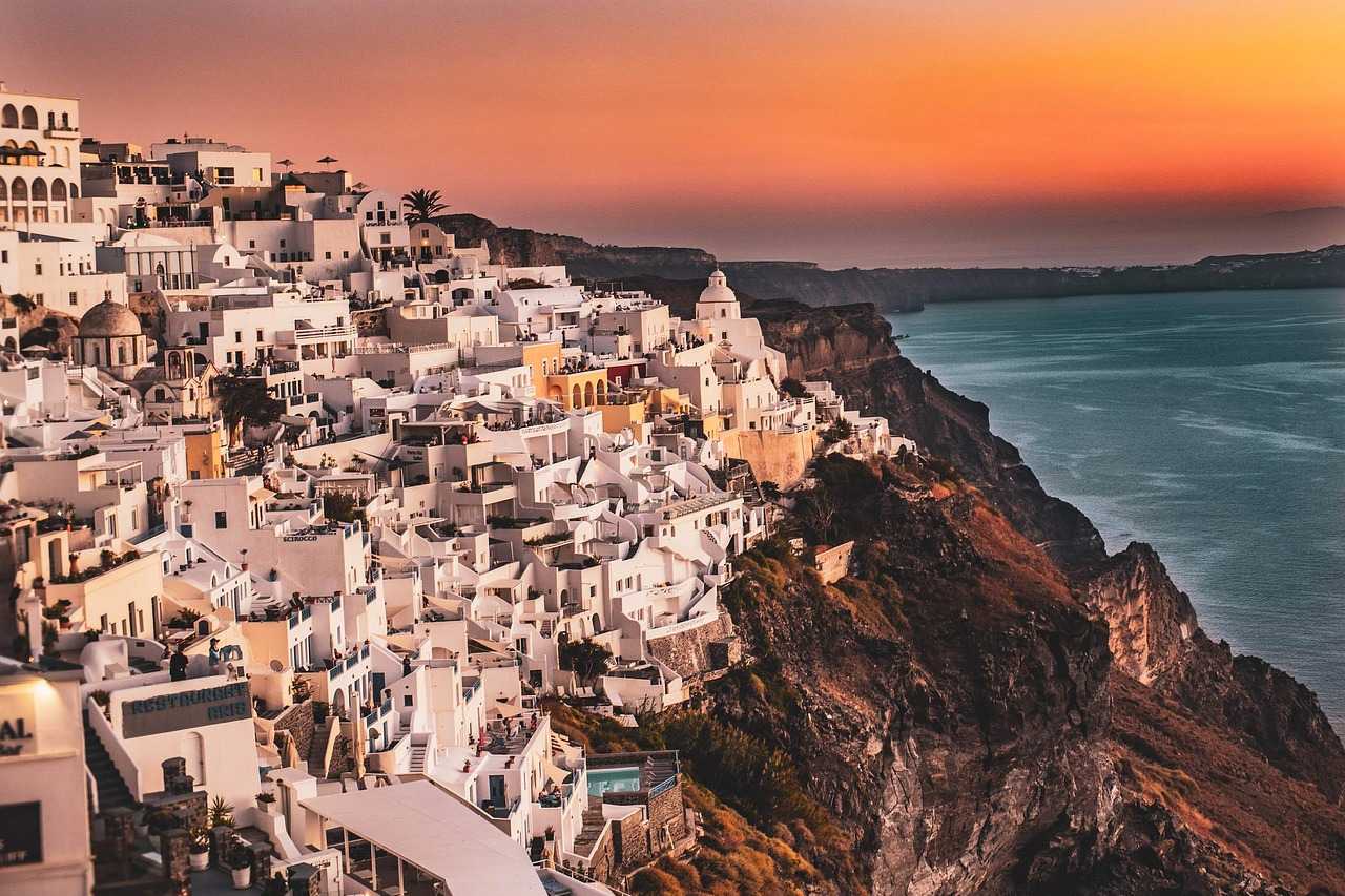 Fira bei Sonnenuntergang