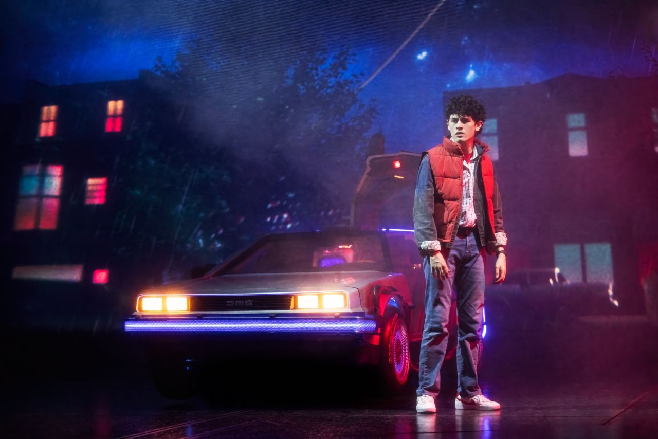 Broadway Musical Back to the Future Szenenbild