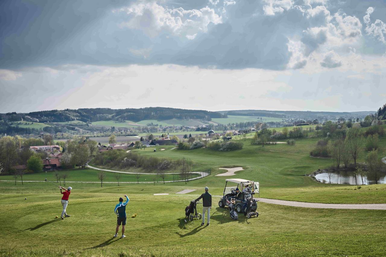 Bayerisches Thermenland Golfplatzdichte