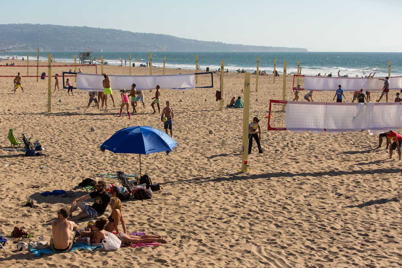 Manhattan Beach Beach Volleyball Felder