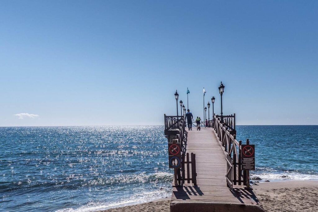 Costa del Sol blaues Meer und Strand