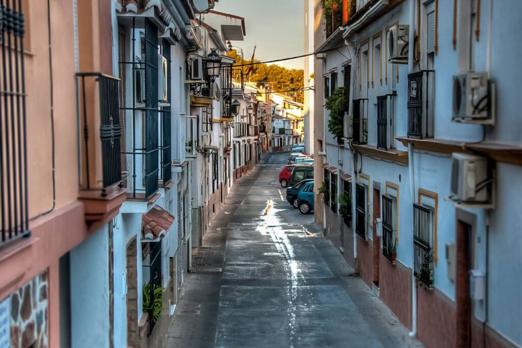 Alhaurín de la Torre typische Gasse