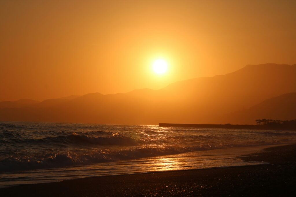 Costa del Sol Sonnenuntergang an der Küste
