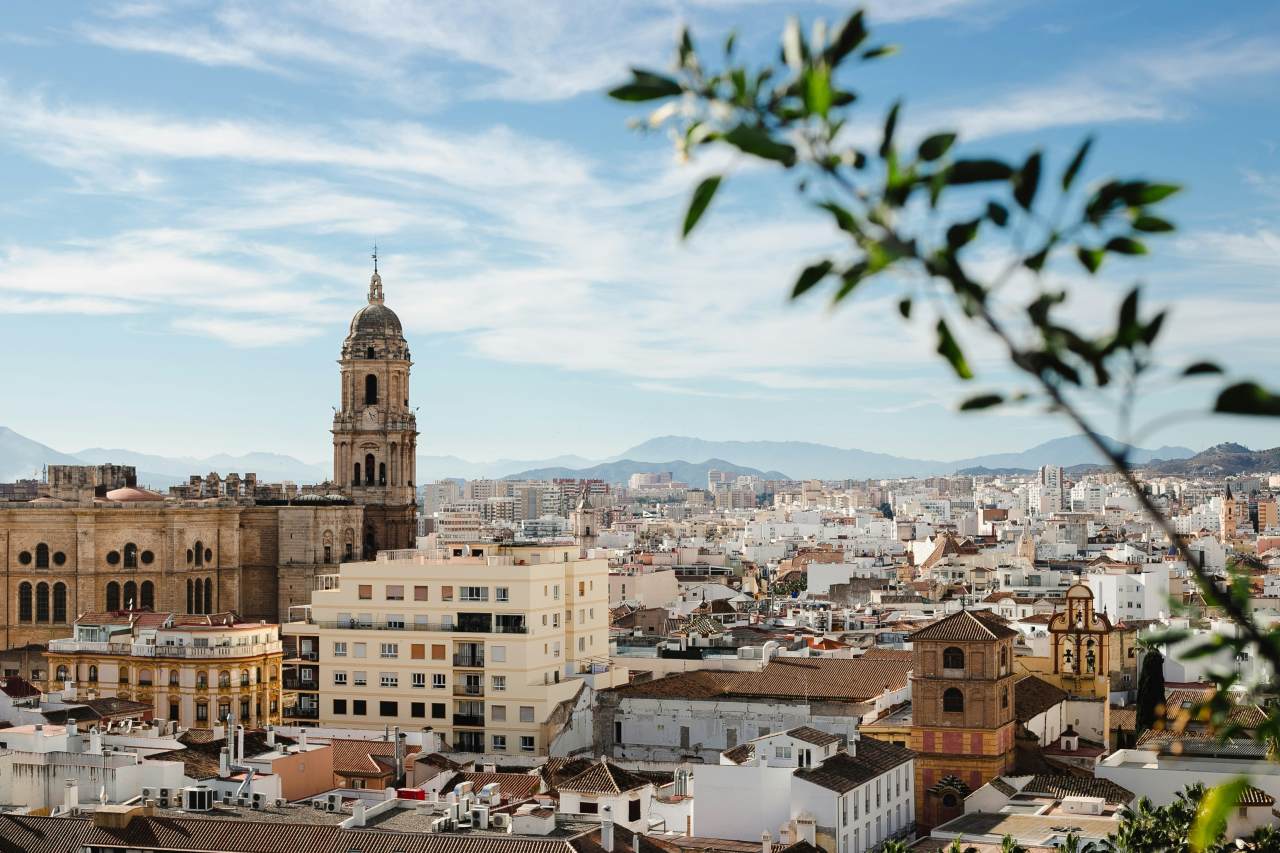 Málaga Tor zur Costa del Sol