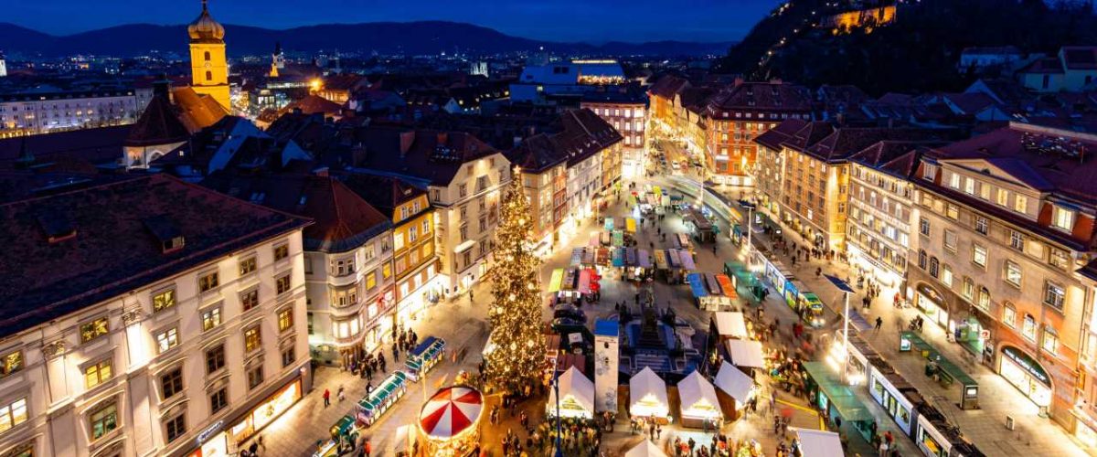 Adventsmarkt auf dem Hauptplatz in Graz