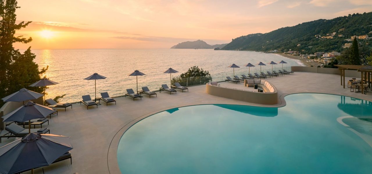 Álkyna Lifestyle Beach Resort Poolbereich