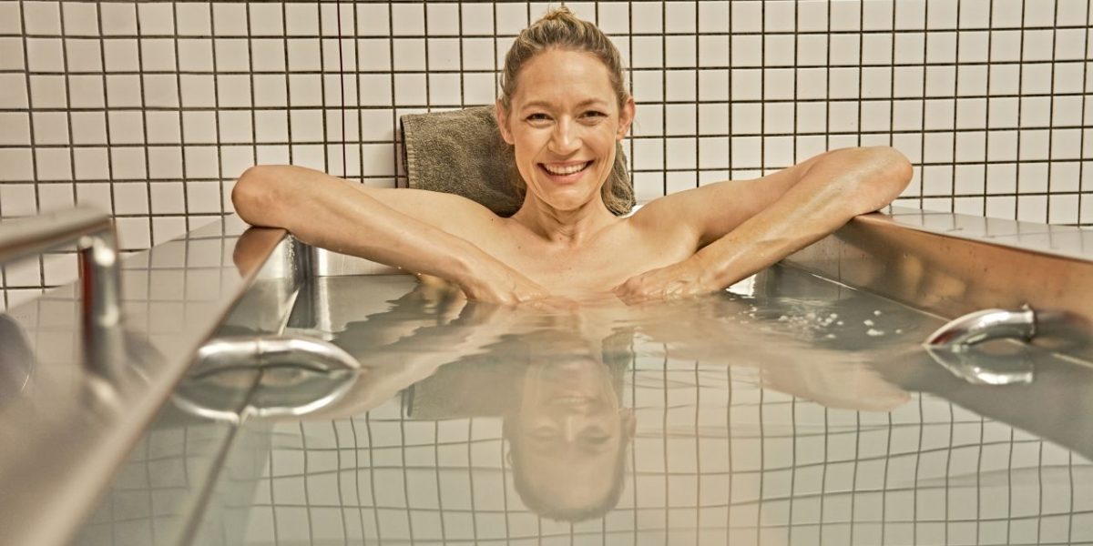Bad im Schwefelwasser Bad Gögging
