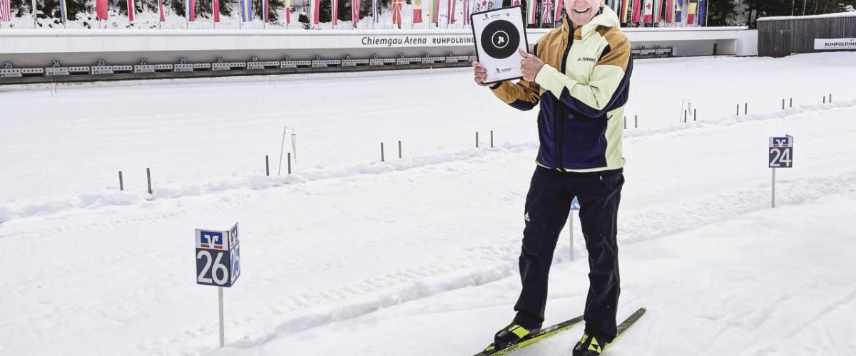 Biathlon Experte Fritz Fischer in der Chiemgau Arena