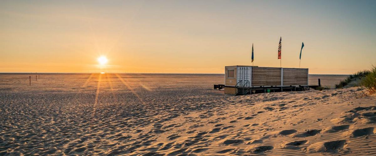 Borkum Strand und Düne Sonnenuntergang