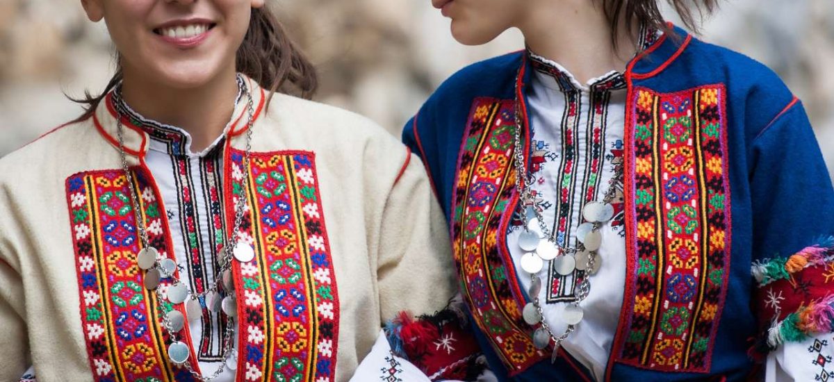 Bulgarien traditionelle Trachten