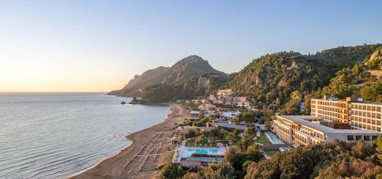 Domes of Corfu privater Strandabschnitt